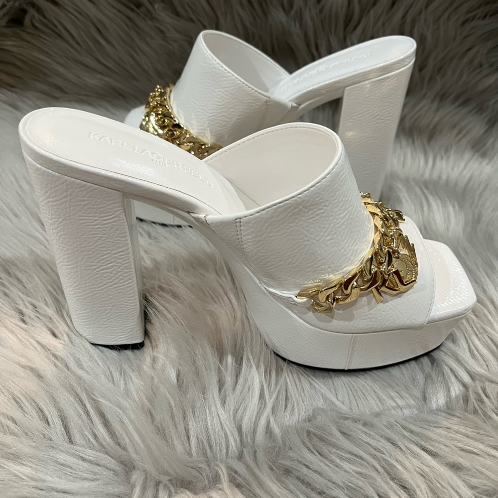 Karl Lagerfeld Haisley Patent Leather Slip-On Gold Charms. New with tags